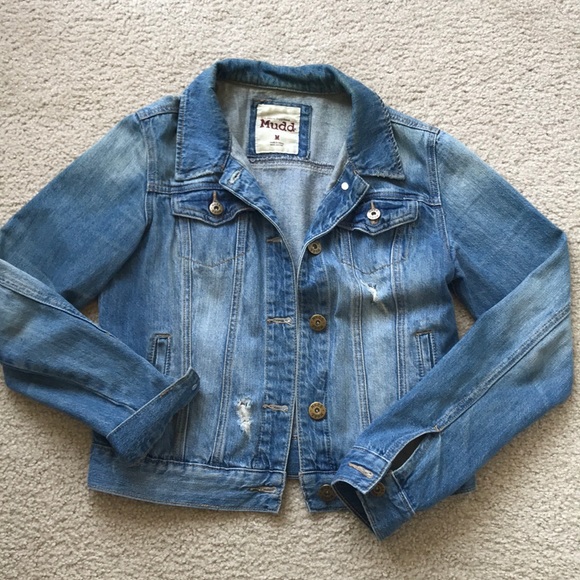 Jean jacket - Picture 1 of 3